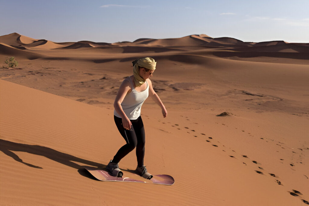 Best Time of Year for Sandboarding in Dubai