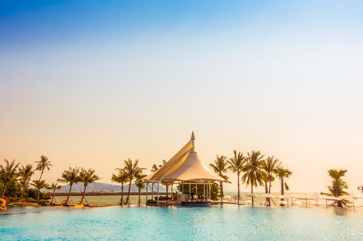Why the Fire Show Desert Safari is a Must-See Attraction in Dubai