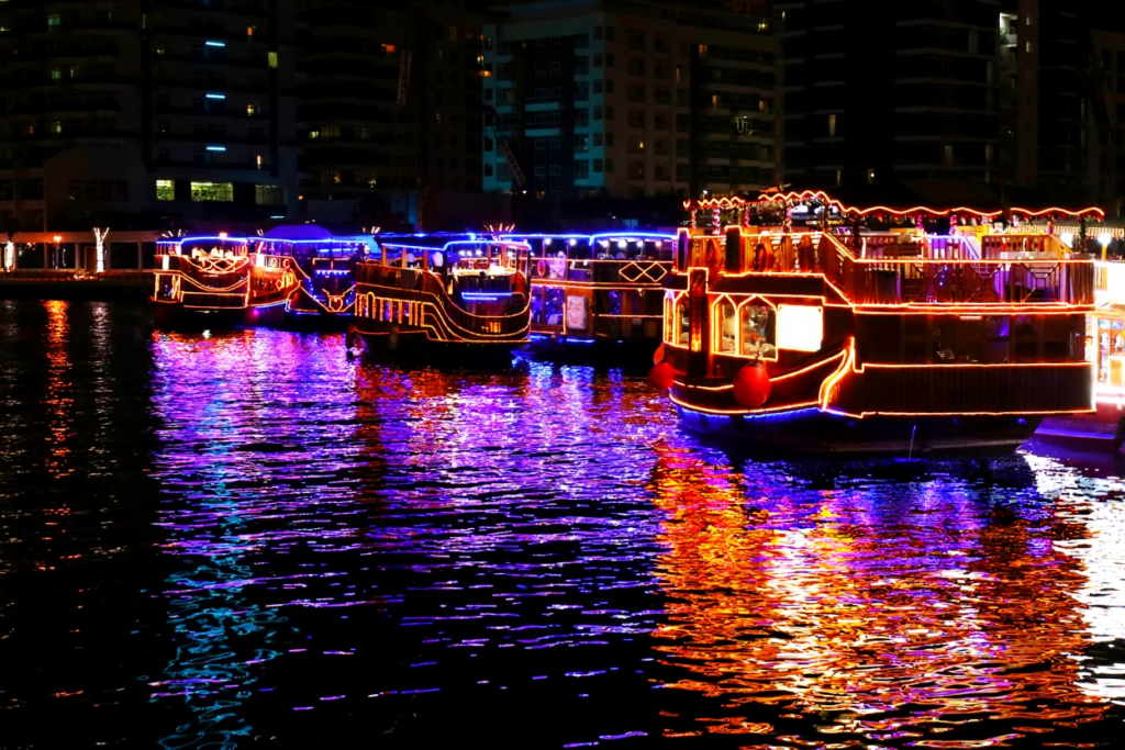 dhow-cruise-dubai-marina